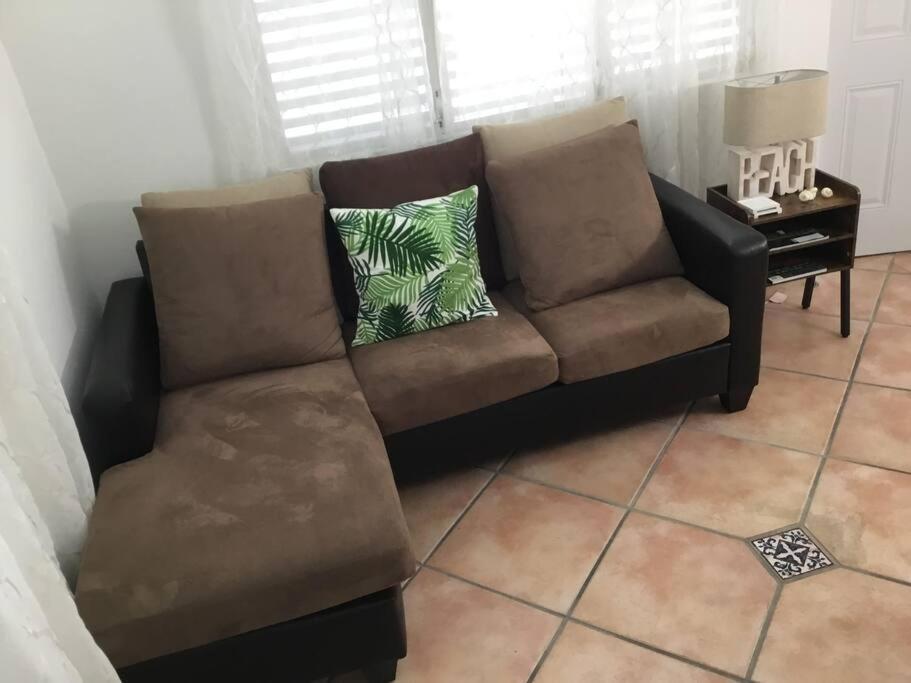 One Bedroom Apt 30 Steps From Prime Beach Generator Parking Included Сан Хуан Екстериор снимка